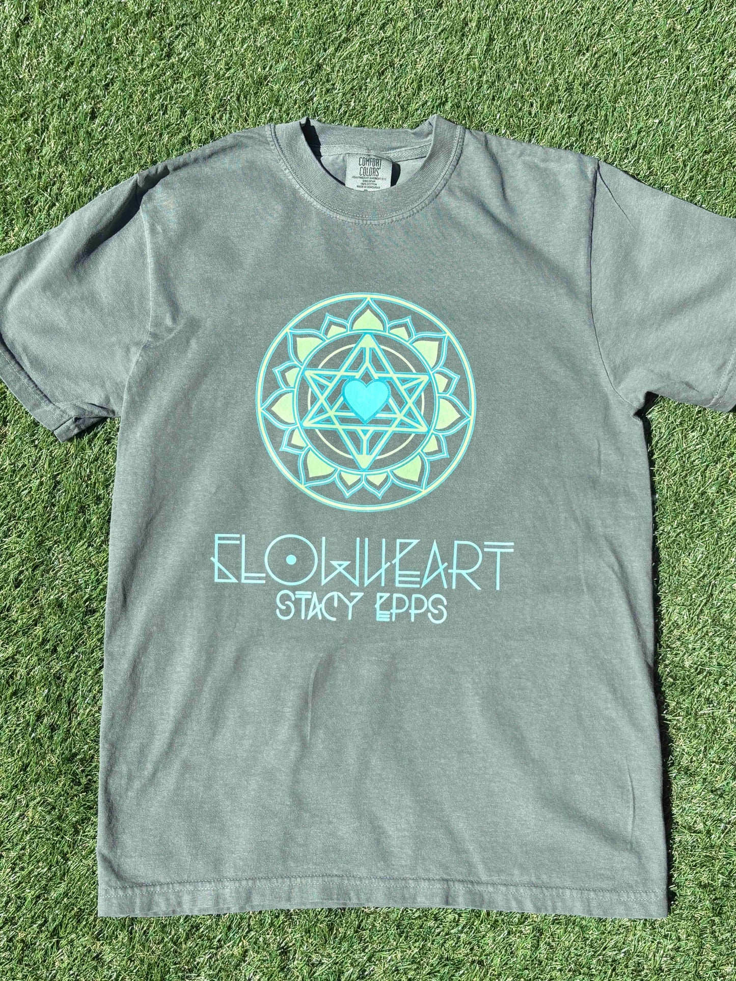 FLOWHEART TEES - IVORY AND MOSS TOUR EXCLUSIVE