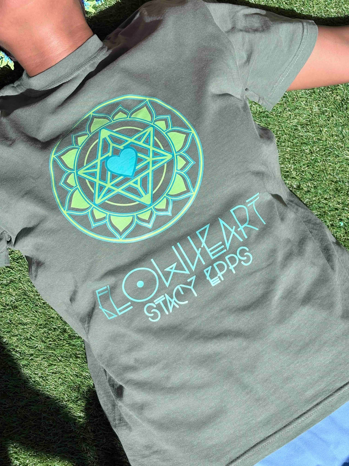FLOWHEART TEES - IVORY AND MOSS TOUR EXCLUSIVE